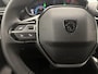 Peugeot e-208 EV E-Style 50 kWh 136 pk | Navigatie | Parkeersensoren Achter | Accu 100% | Voorstoelen Verwarmd | LED Koplampen | Keyless Start | DAB Ontvanger | Lederen Stuurwiel | Climate Control | Cruise Control | Apple Carplay/Android Auto |