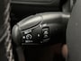 Peugeot 2008 SUV 1.2 110 pk Allure | Navigatie | Parkeersensoren Achter | Trekhaak | LED Dagrijverlichting | Dakrails | Mistlampen Voor | Lederen Stuurwiel | Climate Control | Cruise Control | 16" Lichtmetalen Velgen | Centrale Deurvergrendeling met Afstandsbediening |
