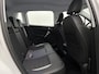 Peugeot 2008 SUV 1.2 110 pk Allure | Navigatie | Parkeersensoren Achter | Trekhaak | LED Dagrijverlichting | Dakrails | Mistlampen Voor | Lederen Stuurwiel | Climate Control | Cruise Control | 16" Lichtmetalen Velgen | Centrale Deurvergrendeling met Afstandsbediening |
