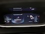Peugeot 2008 SUV 1.2 130 pk Automaat Allure Pack | Navigatie via Apple Carplay/Android Auto | Achteruitrijcamera | Parkeersensoren Achter | LED Koplampen | Volledig Digitaal Instrumentenpaneel | DAB Ontvanger | Climate Control | Cruise Control | 17" Lichtmetalen Velgen |