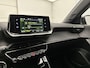 Peugeot 2008 SUV 1.2 130 pk Automaat Allure Pack | Navigatie via Apple Carplay/Android Auto | Achteruitrijcamera | Parkeersensoren Achter | LED Koplampen | Volledig Digitaal Instrumentenpaneel | DAB Ontvanger | Climate Control | Cruise Control | 17" Lichtmetalen Velgen |