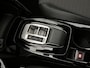 Peugeot 2008 SUV 1.2 130 pk Automaat Allure Pack | Navigatie via Apple Carplay/Android Auto | Achteruitrijcamera | Parkeersensoren Achter | LED Koplampen | Volledig Digitaal Instrumentenpaneel | DAB Ontvanger | Climate Control | Cruise Control | 17" Lichtmetalen Velgen |