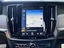 Volvo V90 2.0 T4 Business Sport / Automaat / NL-Auto / Dealer-Onderhouden / 1e-Eigenaar / R-Design / Polestar-Engineered / Apple-Carplay & Android-Auto / Luxe Vol-Leder / Stoelverwarming / Harman-Kardon / Keyless / LED / DAB Radio-Bluetooth / Navi / Adaptieve Cruise-Control / Electronic Climate-Control / Pilot-Assist / Autom. Stoelen met geheugen / E-Achterklep / PDC V+A / 18'' LMV / ENZ.