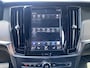 Volvo V90 2.0 T4 Business Sport / Automaat / NL-Auto / Dealer-Onderhouden / 1e-Eigenaar / R-Design / Polestar-Engineered / Apple-Carplay & Android-Auto / Luxe Vol-Leder / Stoelverwarming / Harman-Kardon / Keyless / LED / DAB Radio-Bluetooth / Navi / Adaptieve Cruise-Control / Electronic Climate-Control / Pilot-Assist / Autom. Stoelen met geheugen / E-Achterklep / PDC V+A / 18'' LMV / ENZ.