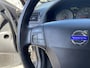 Volvo V50 2.0 Edition II / NL-Auto / 2e-Eigenaar / 145 PK / Cruise-Control / Climate-Control / Elektr.-Pakket / Armsteun-Voor en Achter / Dakrails / PDC-Achter / 16'' LMV /