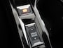 Peugeot e-208 EV Allure Pack 50 kWh 136 pk | Fase 3 | Accu 98% | Carplay | Camera | Parkeersensoren Achter | Voorstoelen Verwarmd | LED Dagrijverlichting | Keyless Start | Climate Control  |Cruise Control | Lederen Stuurwiel |