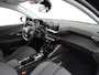 Peugeot e-208 EV Allure Pack 50 kWh 136 pk | Fase 3 | Accu 98% | Carplay | Camera | Parkeersensoren Achter | Voorstoelen Verwarmd | LED Dagrijverlichting | Keyless Start | Climate Control  |Cruise Control | Lederen Stuurwiel |