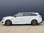 Peugeot 308 Sw 1.2 Hybrid 136pk e-DCS6 GT | Navigatie | Focal audio | Trekhaak | Matrix Led