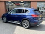 BMW X1 sDrive18i High Executive - xLine | Leder | Panorama | Sportstoel | Navigatie/ map