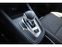 Renault Captur 1.6 E-Tech Plug-in Hybrid 160 Intens | Incl. 12 maanden garantie | Achteruitrijcamera | Bluetooth | Climate control | Parkeersensoren voor en achter | DAB | Lichtmetalen velgen | Navigatie |