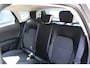 Renault Captur 1.6 E-Tech Plug-in Hybrid 160 Intens | Incl. 12 maanden garantie | Achteruitrijcamera | Bluetooth | Climate control | Parkeersensoren voor en achter | DAB | Lichtmetalen velgen | Navigatie |