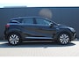 Renault Captur 1.6 E-Tech Plug-in Hybrid 160 Intens | Incl. 12 maanden garantie | Achteruitrijcamera | Bluetooth | Climate control | Parkeersensoren voor en achter | DAB | Lichtmetalen velgen | Navigatie |