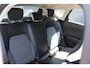 Renault Captur 1.6 E-Tech Plug-in Hybrid 160 Intens | Incl. 12 maanden garantie | Achteruitrijcamera | Bluetooth | Climate control | Parkeersensoren voor en achter | DAB | Lichtmetalen velgen | Navigatie |