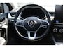 Renault Captur 1.6 E-Tech Plug-in Hybrid 160 Intens | Incl. 12 maanden garantie | Achteruitrijcamera | Bluetooth | Climate control | Parkeersensoren voor en achter | DAB | Lichtmetalen velgen | Navigatie |