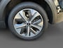 Kia e-Niro ExecutiveLine 64 kWh | Airco | Navi | Camera | 3 Fase | Privacy Glass | Stoelverwarming/verkoeling | Stuurverwarming |