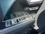 Kia e-Niro ExecutiveLine 64 kWh | Airco | Navi | Camera | 3 Fase | Privacy Glass | Stoelverwarming/verkoeling | Stuurverwarming |