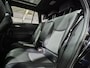 Toyota Corolla Cross 2.0 High Power Hybrid Style | Parkeersensoren voor & achter, Dodehoekdetectie, Elek. Achterklep, Smart key, Led, LMV, Privacy glass