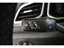 Volkswagen T-Roc 1.5 TSI 150pk R-Line Business | Keyless | Elek. klep | IQ. Light |