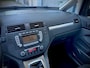 Ford C-Max 1.8-16V Titanium, Navigatie ,Blue Thoot, Climatronic, Apk