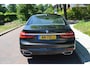 BMW 7-Serie 740d xDrive High Exe/voll onderh/alcantara hemel/camera