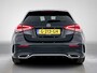 Mercedes-Benz A-klasse 160 Business Solution AMG 5 spaaks lichtmetalen velgen | Navigatie | Parking support | Inclusief 24 maanden Mercedes-Benz Certified garantie voor Europa. / Auto Show Tilburg
