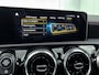 Mercedes-Benz A-klasse 160 Business Solution AMG 5 spaaks lichtmetalen velgen | Navigatie | Parking support | Inclusief 24 maanden Mercedes-Benz Certified garantie voor Europa. / Auto Show Tilburg
