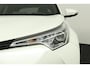 Toyota C-HR 1.8 Hybrid Dynamic | Trekhaak | Camera | Keyless Entry | Stoelverwarming | All Season banden |