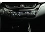 Toyota C-HR 1.8 Hybrid Dynamic | Trekhaak | Camera | Keyless Entry | Stoelverwarming | All Season banden |