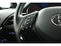 Toyota C-HR 1.8 Hybrid Dynamic | Trekhaak | Camera | Keyless Entry | Stoelverwarming | All Season banden |
