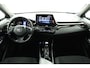 Toyota C-HR 1.8 Hybrid Dynamic | Trekhaak | Camera | Keyless Entry | Stoelverwarming | All Season banden |