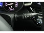Toyota C-HR 1.8 Hybrid Dynamic | Trekhaak | Camera | Keyless Entry | Stoelverwarming | All Season banden |