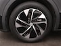 Volkswagen ID.5 Pro Business 77 kWh | SoH Accustaat 99% | Automaat | Stoel en Stuurwiel Verwarming | Navigatie | Parkeersensoren Voor & Achter | Elektrische Achterklep | Verwarmde Voorruit