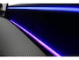 Mercedes-Benz CLA Shooting Brake 220 AMG Line / CLA45 AMG Diffuser / Panamericana Grill / Panoramadak / Burmester Surround Sound / Stoelverwarming / LED High Performance koplampen / Nightpakket / Agility Control / Trekhaak (zwenkbaar) / Ambienteverlichting / Widescreen / 19'' LMV / Elektr. bedienbare achterklep / Dodehoekdetectie / Adaptive Cruise Control / Navigatie