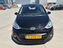Hyundai i10 1.0i i-Motion Zwart Airco Aux van Oma uit 1938