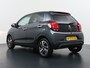 Peugeot 108 Allure 72 pk | Navigatie via Apple Carplay/Android Auto | Achteruitrijcamera | LED Dagrijverlichting | Keyless Entry/Start | Lederen Stuurwiel | DAB Ontvanger | Start/Stop Systeem | Climate Control | 15" Lichtmetalen Velgen |