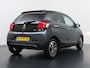 Peugeot 108 Allure 72 pk | Navigatie via Apple Carplay/Android Auto | Achteruitrijcamera | LED Dagrijverlichting | Keyless Entry/Start | Lederen Stuurwiel | DAB Ontvanger | Start/Stop Systeem | Climate Control | 15" Lichtmetalen Velgen |