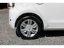 Volkswagen Up! 1.0 BMT high up! Bluetooth, Parkeersensoren, Cruise-Control, LM-Velgen en Keurig onderhouden!