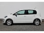 Volkswagen Up! 1.0 BMT high up! Bluetooth, Parkeersensoren, Cruise-Control, LM-Velgen en Keurig onderhouden!