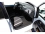 Volkswagen Up! 1.0 BMT high up! Bluetooth, Parkeersensoren, Cruise-Control, LM-Velgen en Keurig onderhouden!