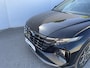 Hyundai Tucson 1.6 T-GDI PHEV N Line 4WD / Rondomzicht camera / Apple Carplay Android Auto / Adaptief cruise control / Trekgewicht 1350 Kg / Stoelventilatie / Stuur- en Stoelverwarming / Elektrisch bedienbare stoelen - achterklep /