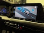 Volkswagen Golf 1.0 TSI Life 6-BAK SFEERVER. VIRTUAL LED PDC GARANTIE NAP APK