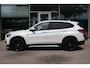 BMW X1 (f48) sDrive20i VDL Nedcar Edition 192pk | Pano | Camera | LED | Navi | Climate | Leder | Head-Up