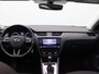 Skoda Octavia Combi 1.4 TSI Greentech Style Business 150PK DSG Pano-Schuifdak, Adaptieve Cruise Controle, Parkeersensoren voor en achter, Navi, Clima, Stoelverwarming, Voorruitverwarming, Trekhaak, 18" LM Velgen