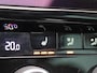Skoda Octavia Combi 1.4 TSI Greentech Style Business 150PK DSG Pano-Schuifdak, Adaptieve Cruise Controle, Parkeersensoren voor en achter, Navi, Clima, Stoelverwarming, Voorruitverwarming, Trekhaak, 18" LM Velgen
