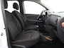 Dacia Lodgy 1.5 dCi Lauréate Euro6 109PK / 1400kg trekgewicht / Trekhaak / Navigatie / Pdc.+Camera / Airco / Apk juni-2026