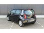 Volkswagen Up! 1.0 move up! BlueMotion | Airco | Cruise | Parkeersensoren