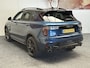 Lynk & Co 01 1.5 Black Line Premium 50 STUKS OP VOORRAAD ! VOL OPTIES ! 360 CAMERA ADAPTIVE CRUISE CONTROL PANORAMA SCHUIF/KANTELDAK APPLE CARPLAY/ANDROID RIJSTROOKSENSOREN ZEER MOOI !! Brgl