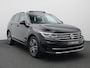 Volkswagen Tiguan 1.4 TSI eHybrid Elegance 245PK DSG Pano-Schuifdak, Adaptieve Cruise Controle, Side Assist, Achteruitrijcamera, Stoel-Stuurverwarming, Elektr. Achterklep, Trekhaak, 19" LM Velgen