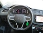 Volkswagen Tiguan 1.5 TSI Elegance -150pk- Automaat | Trekhaak | Matrix LED | Stuur Verwarming | Dodehoek Sensor | Park Assist | Rijklaarprijs incl. 1 jaar Bovag garantie