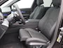 BMW 5-Serie Touring 530e M Sport Edition 299PK AUT. Panoramadak, Keyless, Adaptieve Cruise, Memorystoel, Head-Up Display, Elektr. Achterklep, Stoelverwarming+Koeling, Stuurverwarming, Volleder, Trekhaak, 21" LM Velgen